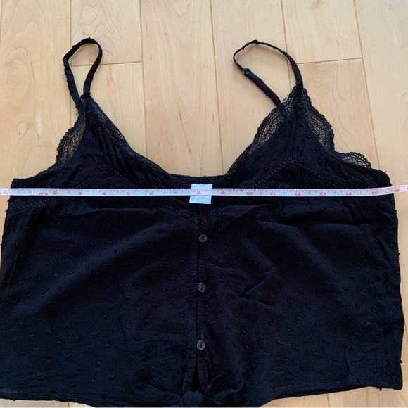 Black lace cropped top - H&M US 4 - Picture 5 of 7